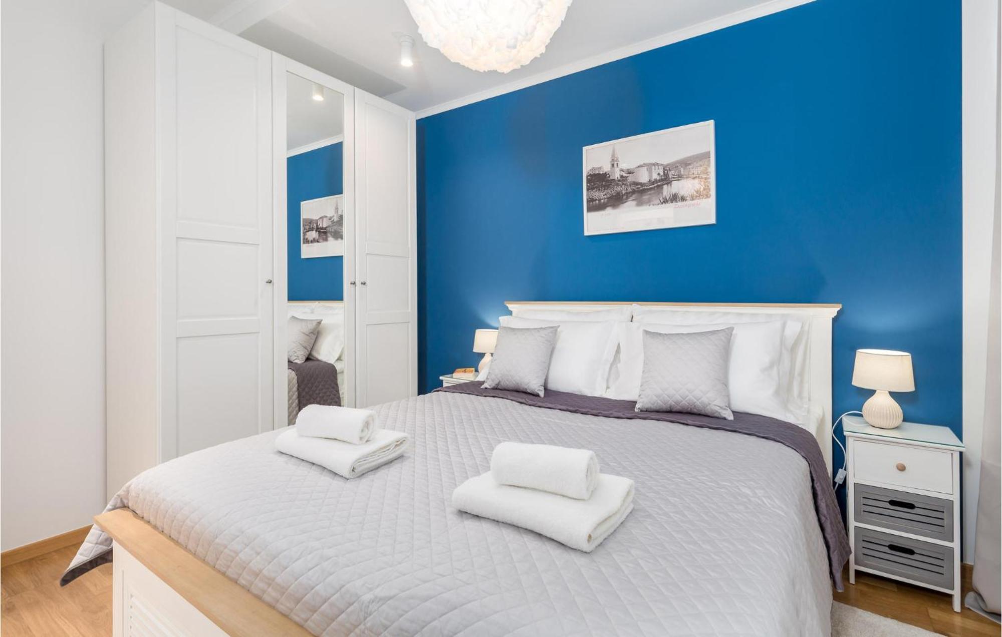Amazing Apartment In Mali Losinj With Wifi Exterior photo